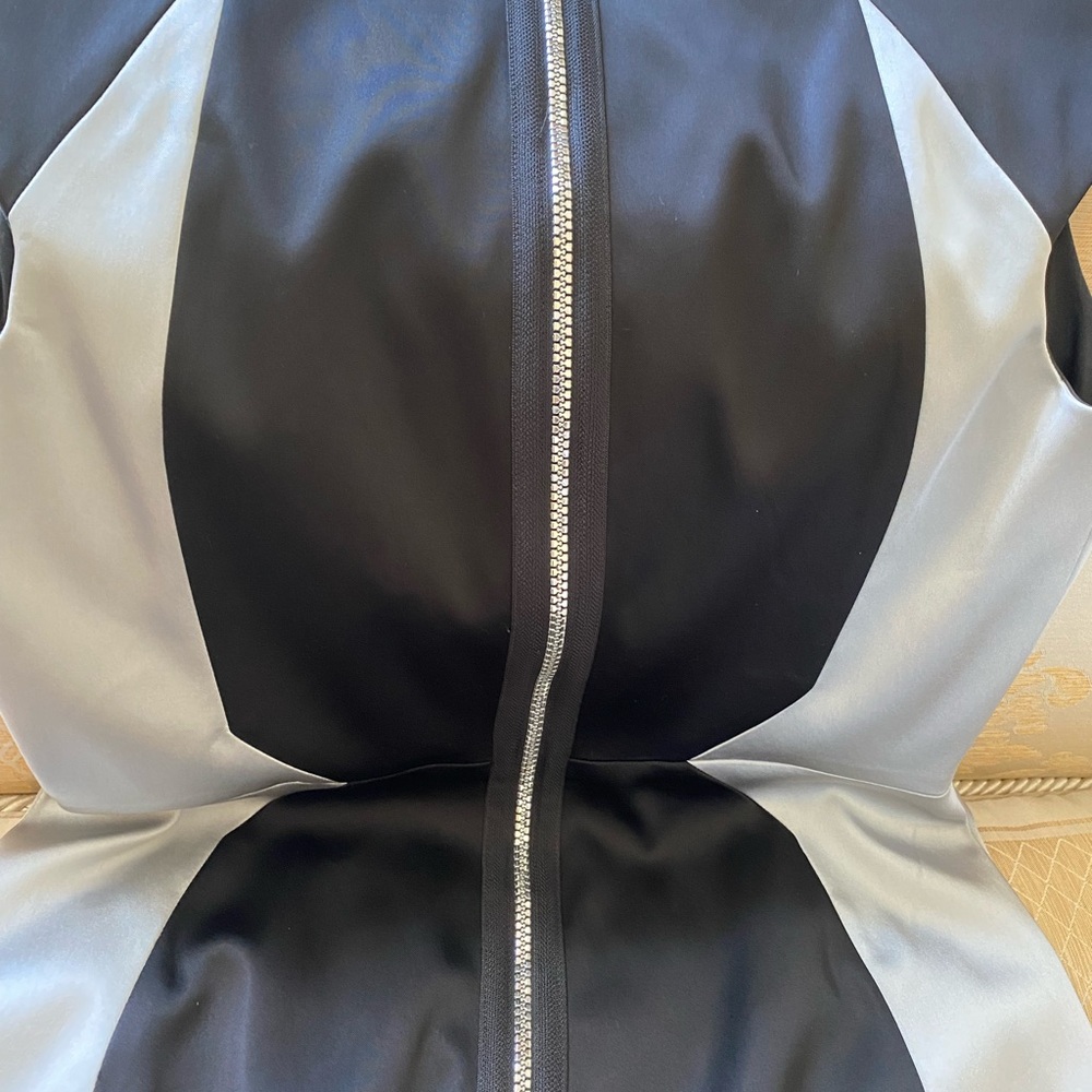 JAX DRESS - Picture 2 of 5